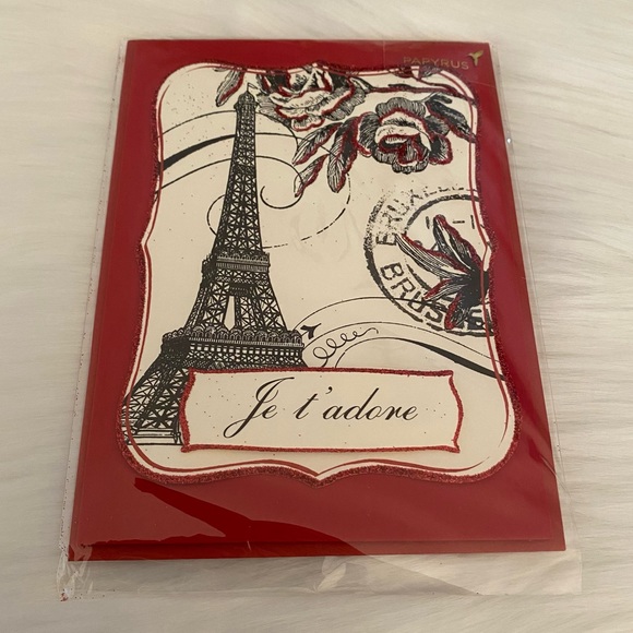 Papyrus Other - 3/$15 NWT “Je t’adore” Happy Valentine’s Day Papyrus Card. “You fill my heart..”